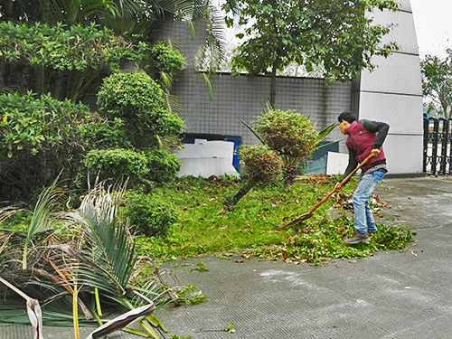 地板打蜡的小技巧